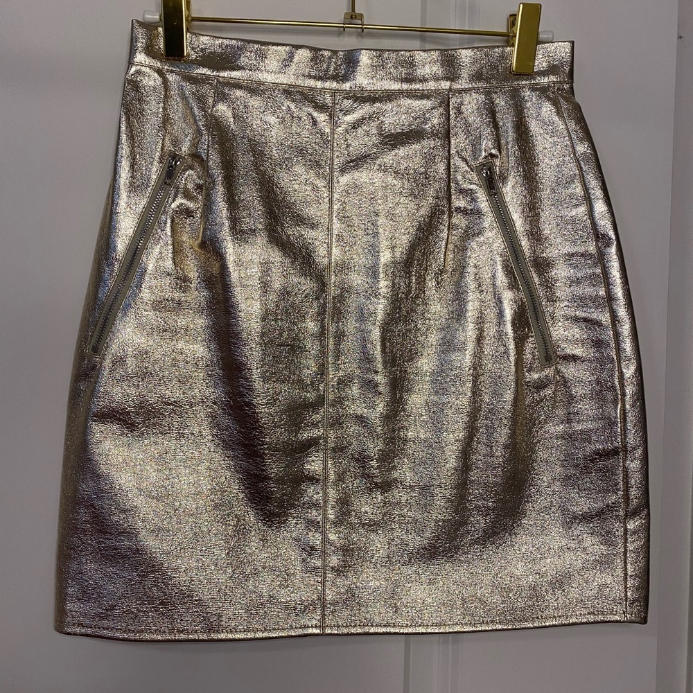 Good mini skirt